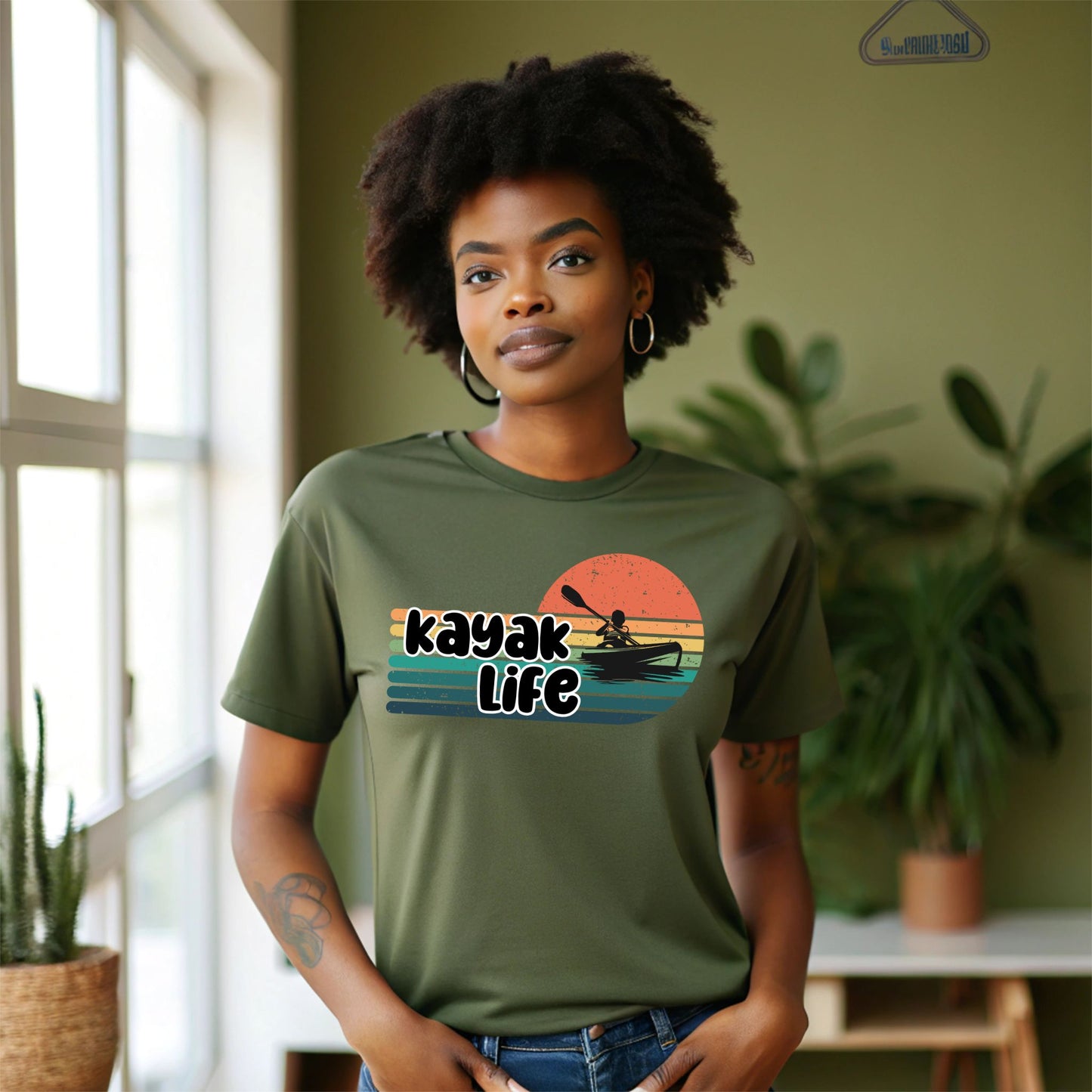 Kayak Life Shirt Wanderlust Shirt Nature Lover Gift Retro Style Shirt Kayak Gift Vintage Graphic Tee for Kayakers & Outdoor Adventurers