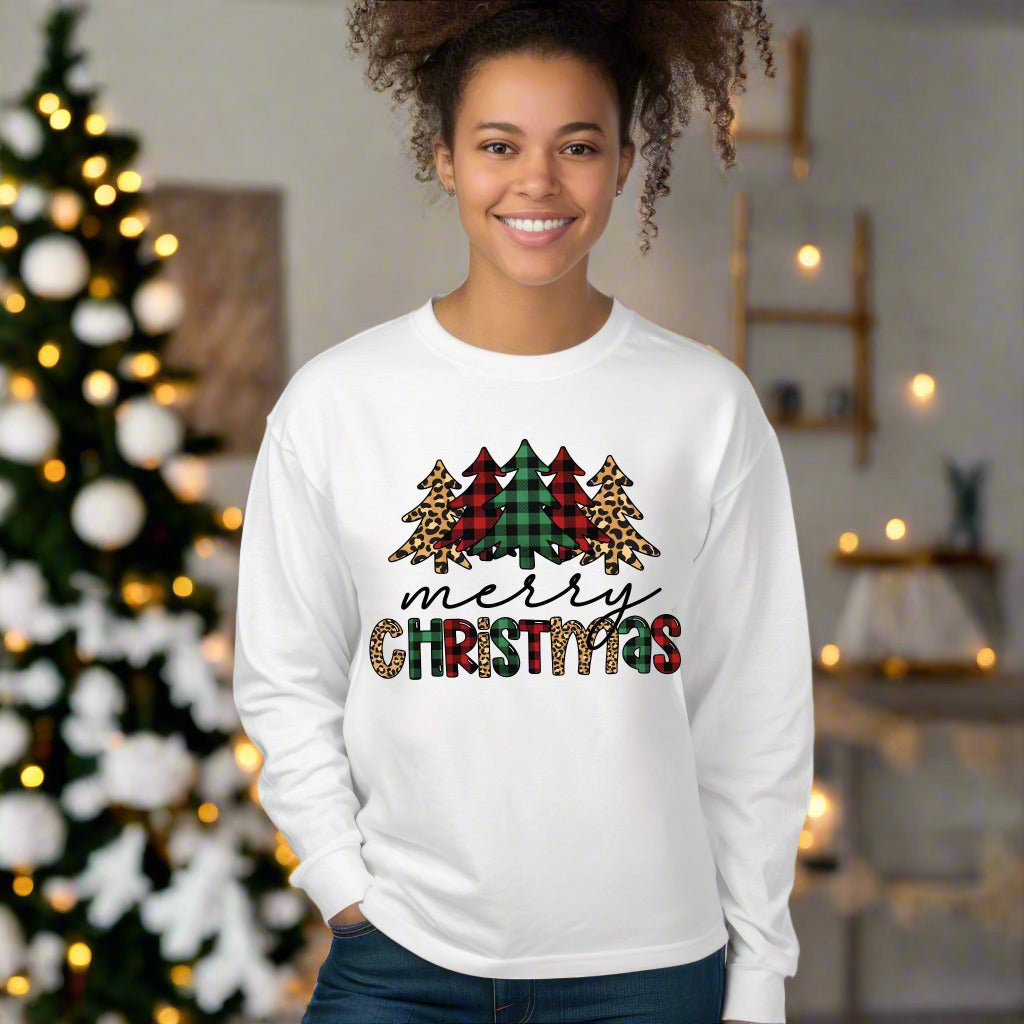 Merry Christmas T-Shirt – Buffalo Plaid & Leopard Print Christmas Tree Graphic Tee Long Sleeve Tee
