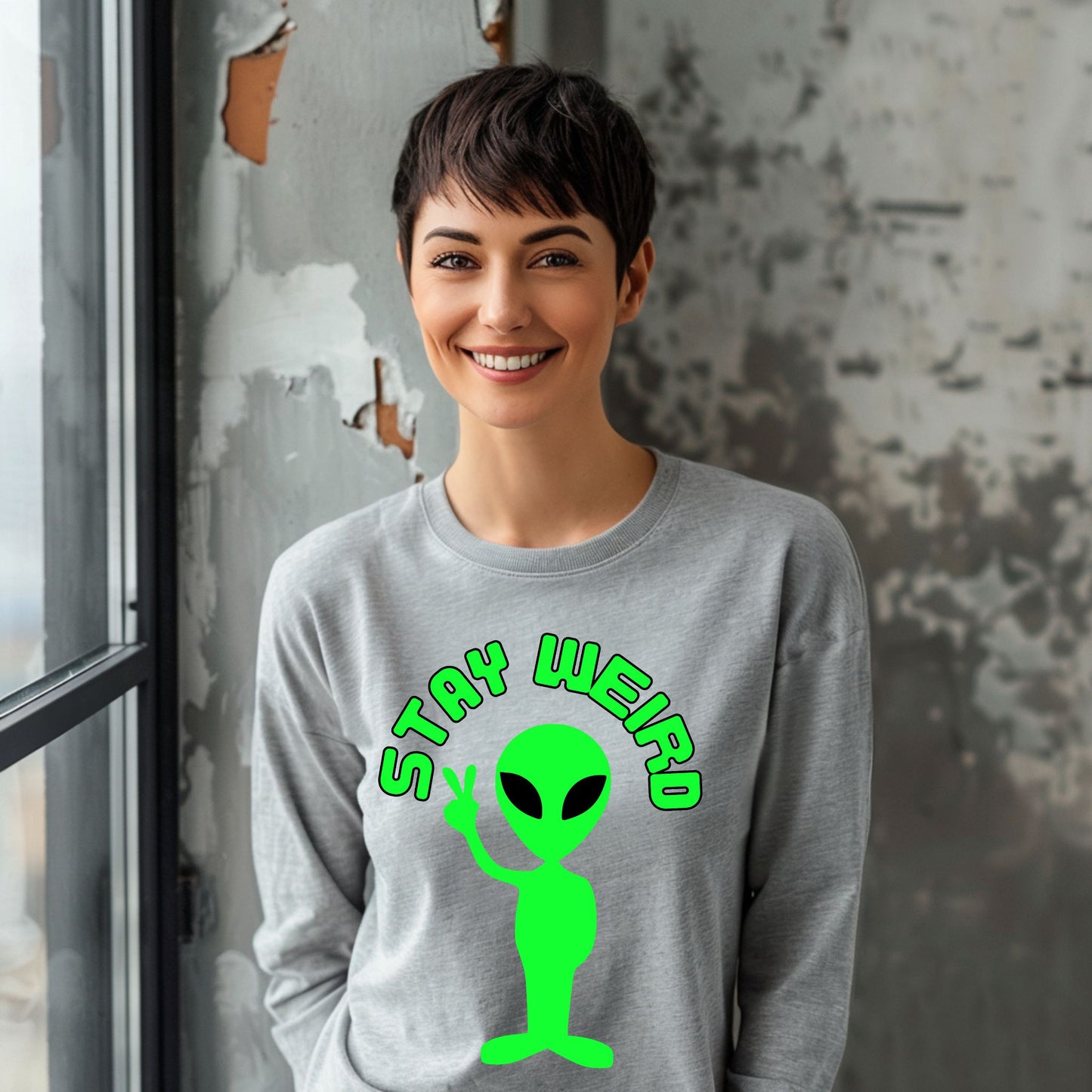 Stay Weird Alien Peace Sign T-Shirt – Fun Retro UFO Graphic Tee Long Sleeve Tee