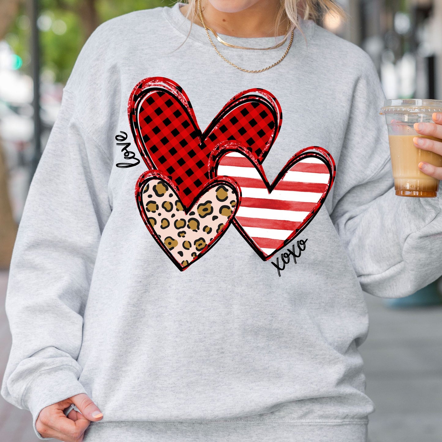 Valentines Day Sweatshirt Cute Heart Shirt Valentines Day Crewneck Valentines Gift For Women XOXO Shirt Teacher Valentines Gift