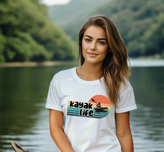 Kayak Life Shirt Wanderlust Shirt Nature Lover Gift Retro Style Shirt Kayak Gift Vintage Graphic Tee for Kayakers & Outdoor Adventurers