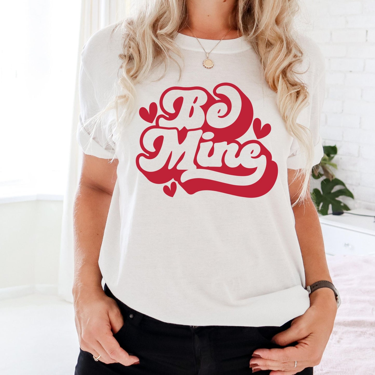 Retro Valentine Shirt Be Mine Valentine TShirt For Women Valentines Gift Vintage Valentine’s Day Tee Cute Valentines Day TShirt